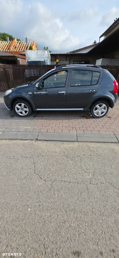Dacia Sandero Stepway - 1