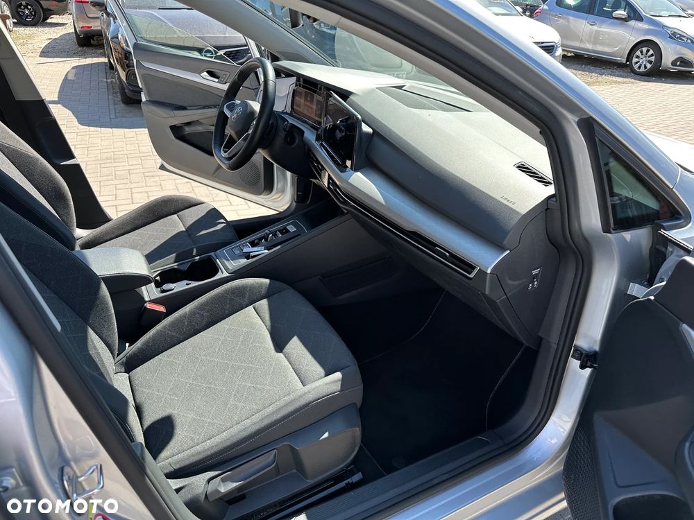 Volkswagen Golf Variant - 24
