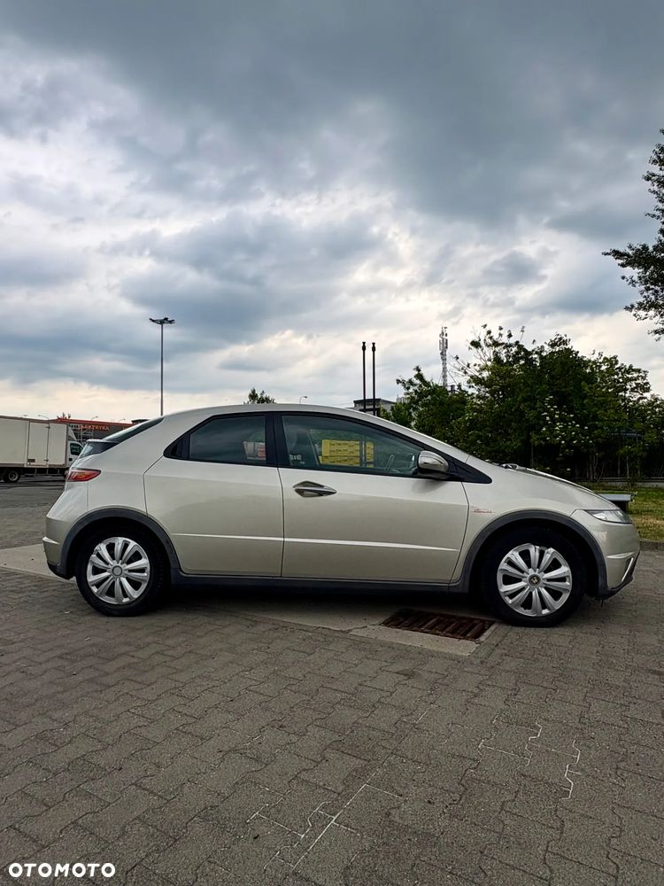 Honda Civic - 10