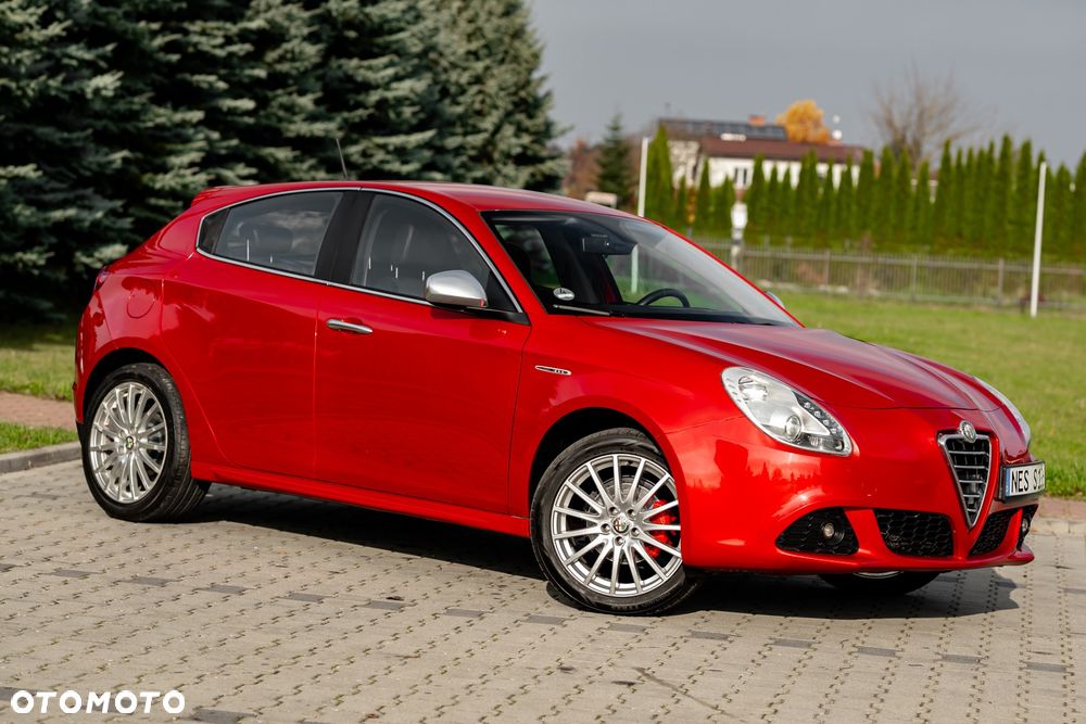 Alfa Romeo Giulietta 2010 photo 3