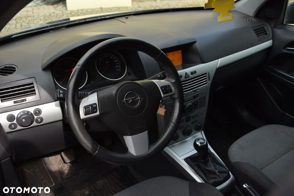Opel Astra 1.7 CDTI - 14