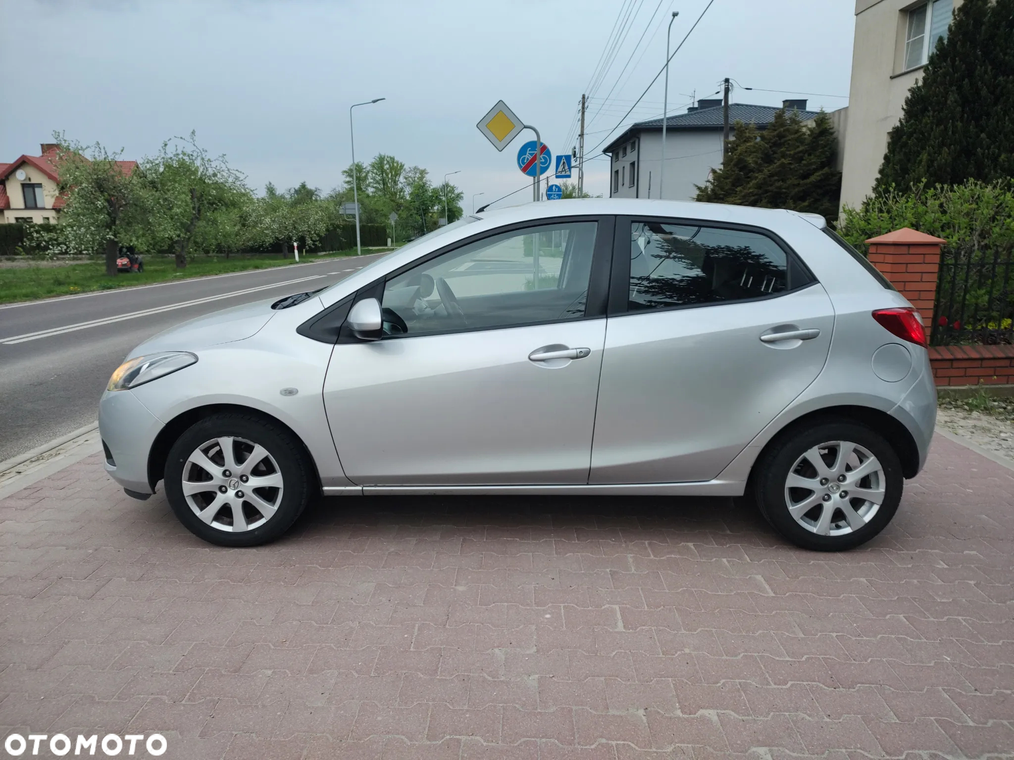 Mazda 2 1.3 Independence - 21