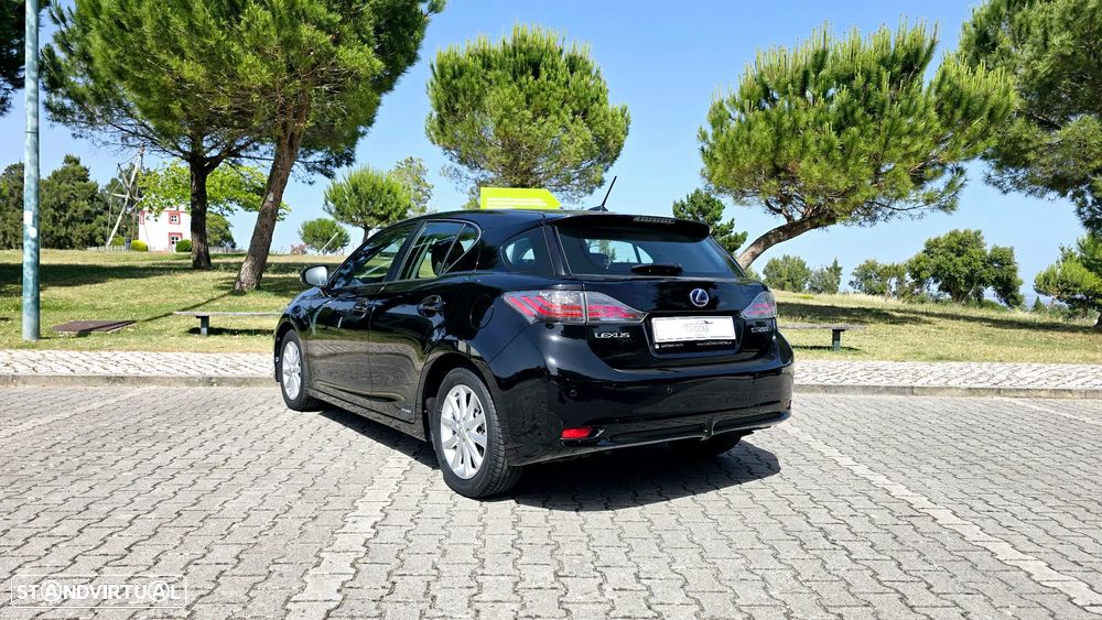 Lexus CT 200h 09 P.Dynamic - 6