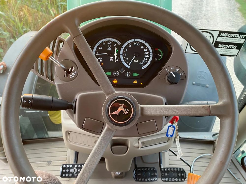 John Deere 6150 R - 9