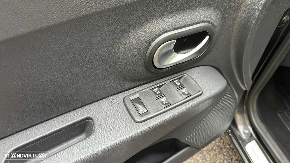 Dacia Lodgy 1.5 Blue dCi Comfort 7L - 18