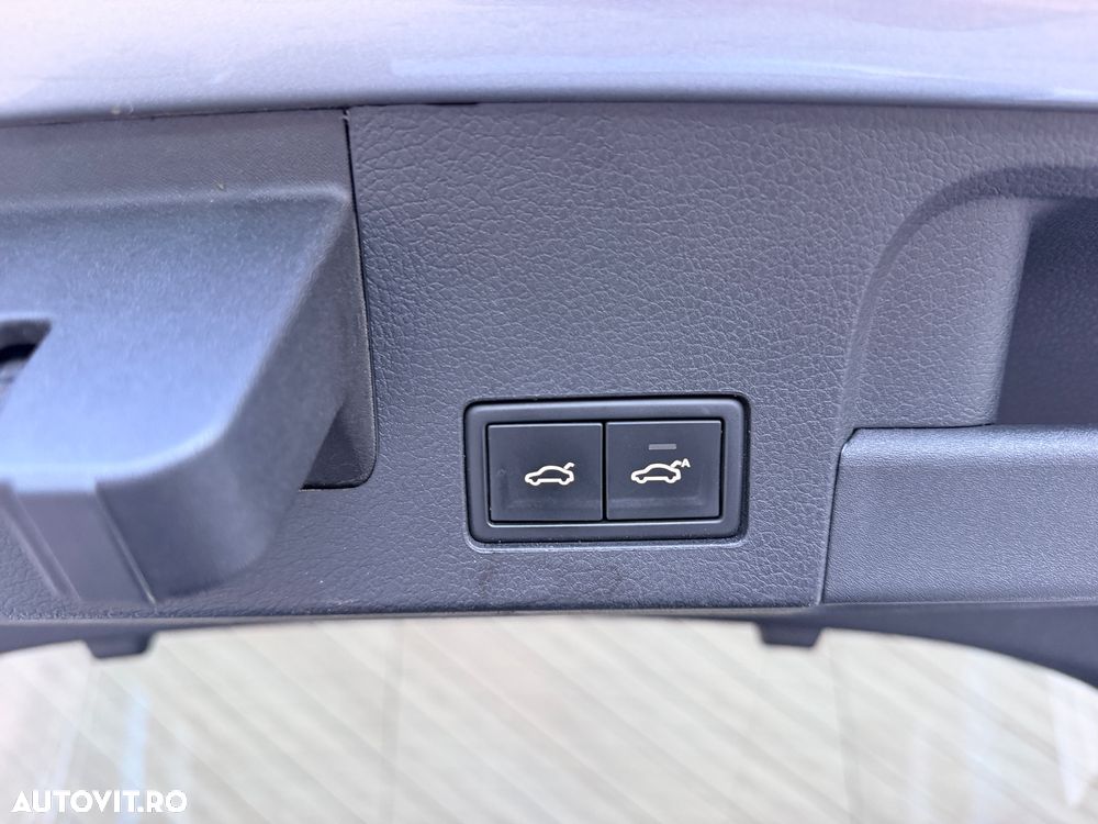 Volkswagen ARTEON 2.0 TDI SCR DSG Elegance - 32