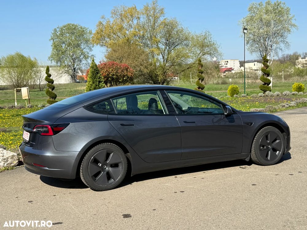 Tesla Model 3 Langstreckenbatterie Allradantrieb Dual Motor - 4