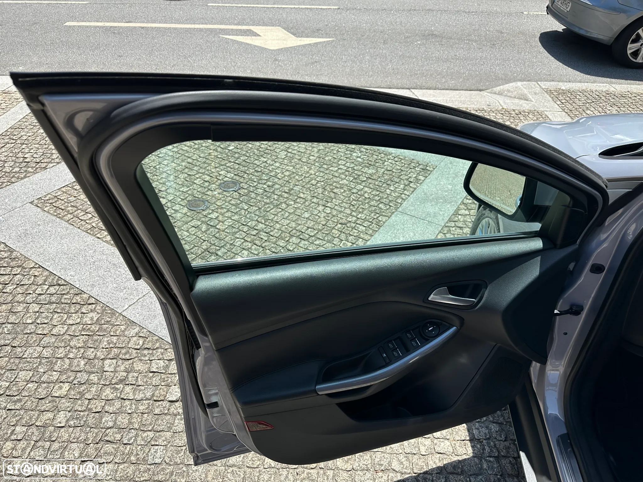 Ford Focus 1.6 TDCi Titanium - 13