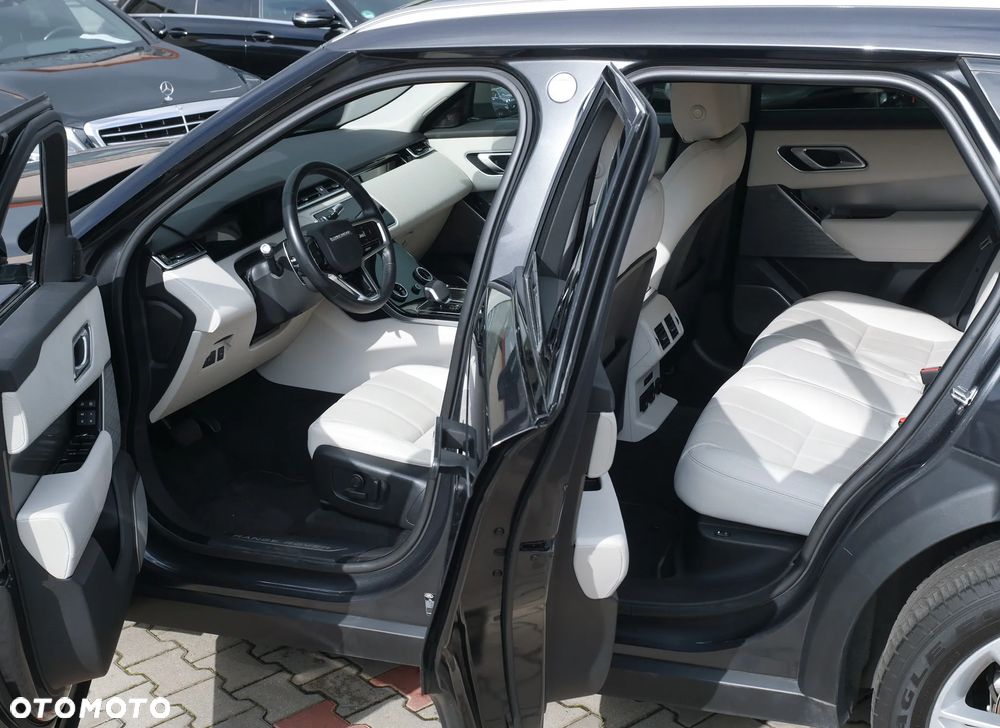 Land Rover Range Rover Velar P250 Dynamic SE - 9