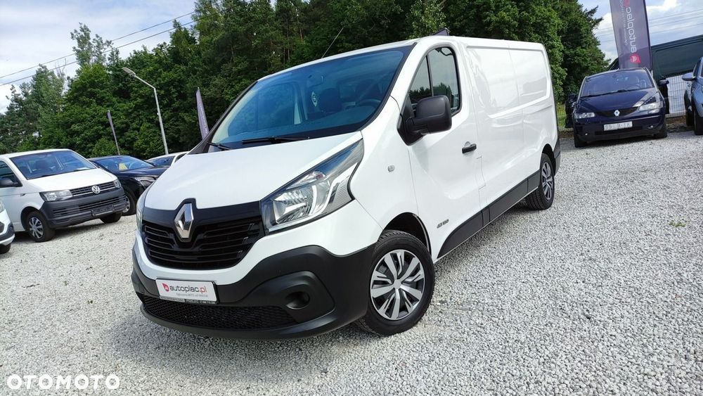Renault Trafic - 12
