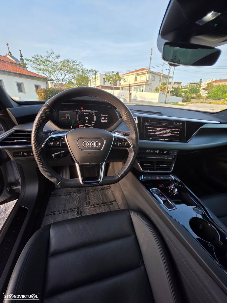 Audi e-tron GT quattro - 48