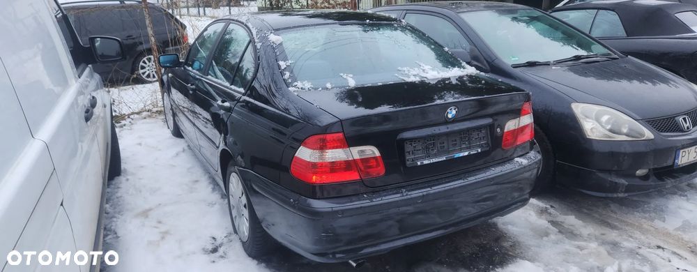 BMW Seria 3 318i - 6