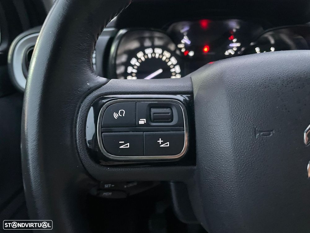 Citroën C3 1.2 PureTech Shine - 19