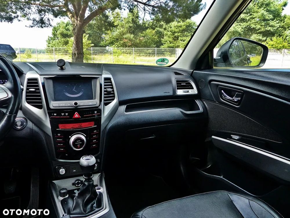 SsangYong/KGM Tivoli e-XDi 160 4WD Sapphire - 37