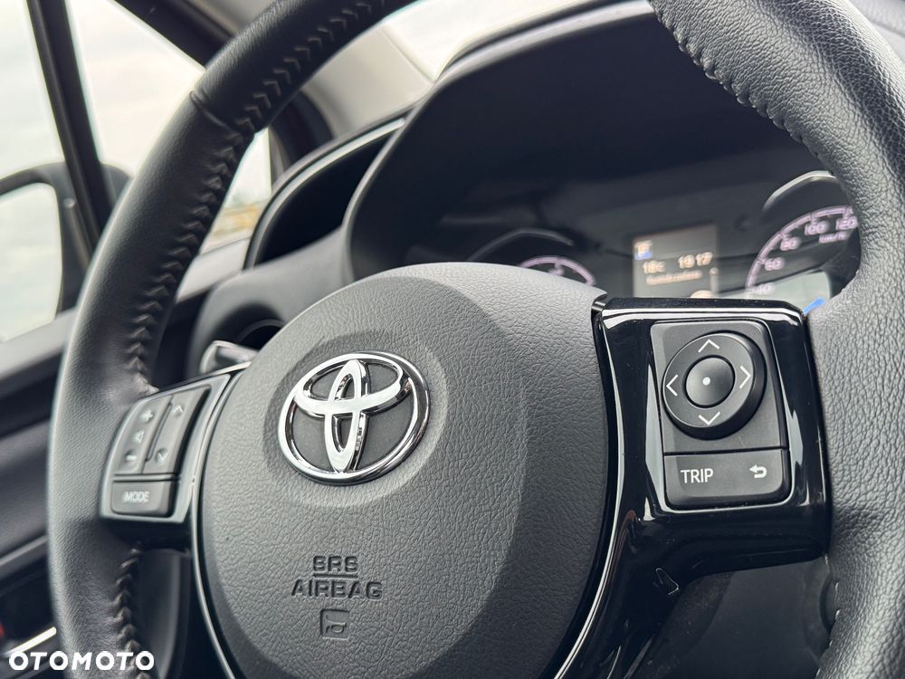 Toyota Yaris - 41