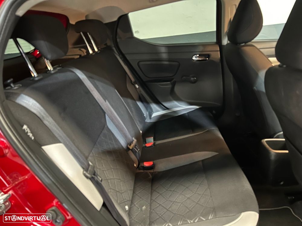 Nissan Micra 1.0 G Acenta - 17