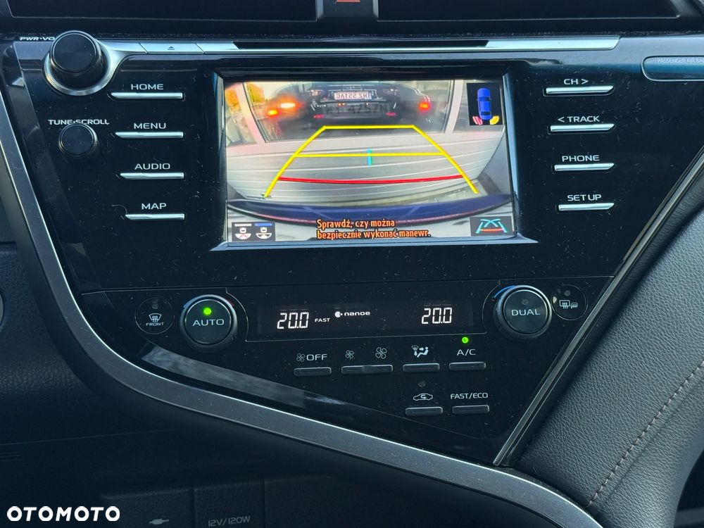 Toyota Camry 2.5 Hybrid Comfort CVT - 7