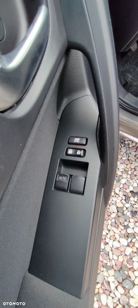 Toyota Auris - 14