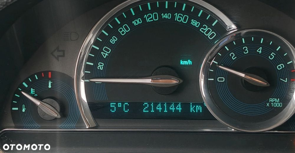 Chevrolet HHR 2.4 LT - 28