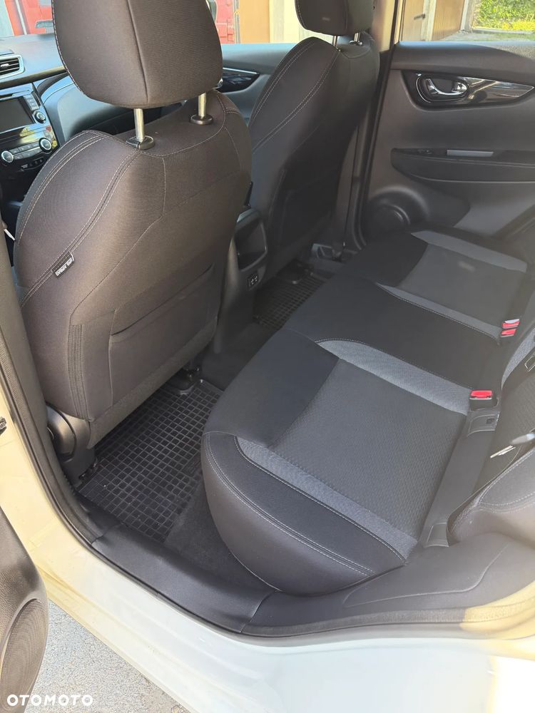 Nissan Qashqai 1.3 DIG-T N-Connecta - 5
