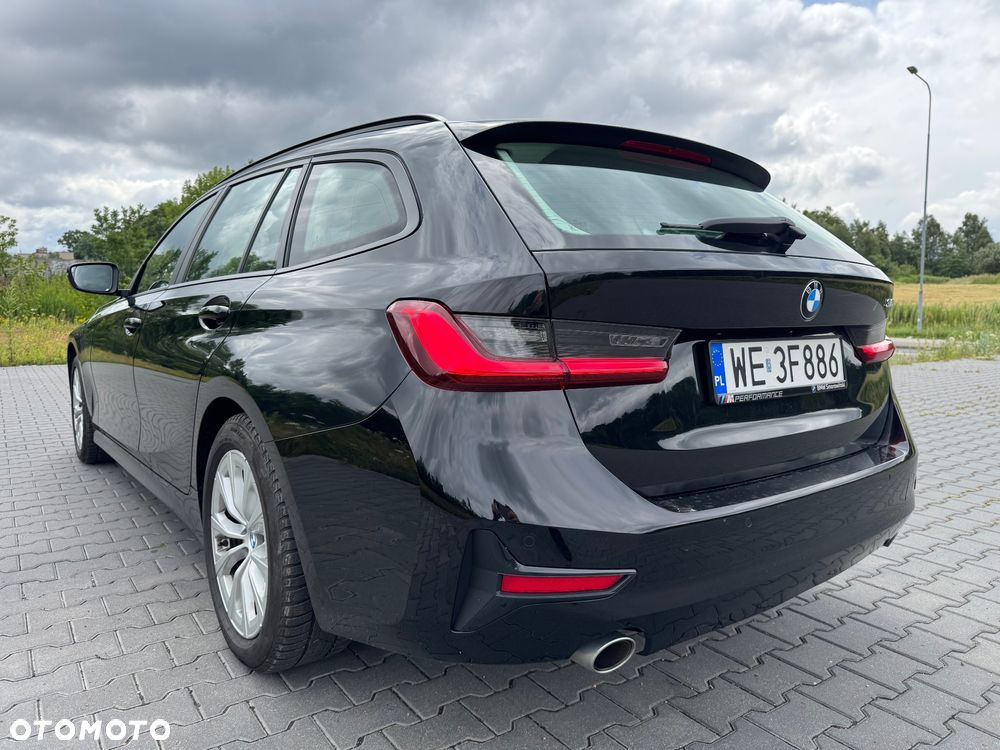 BMW Seria 3 318d Business Edition - 4
