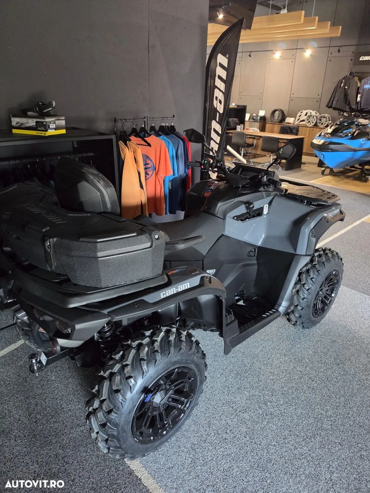 Can-Am Outlander Max - 4