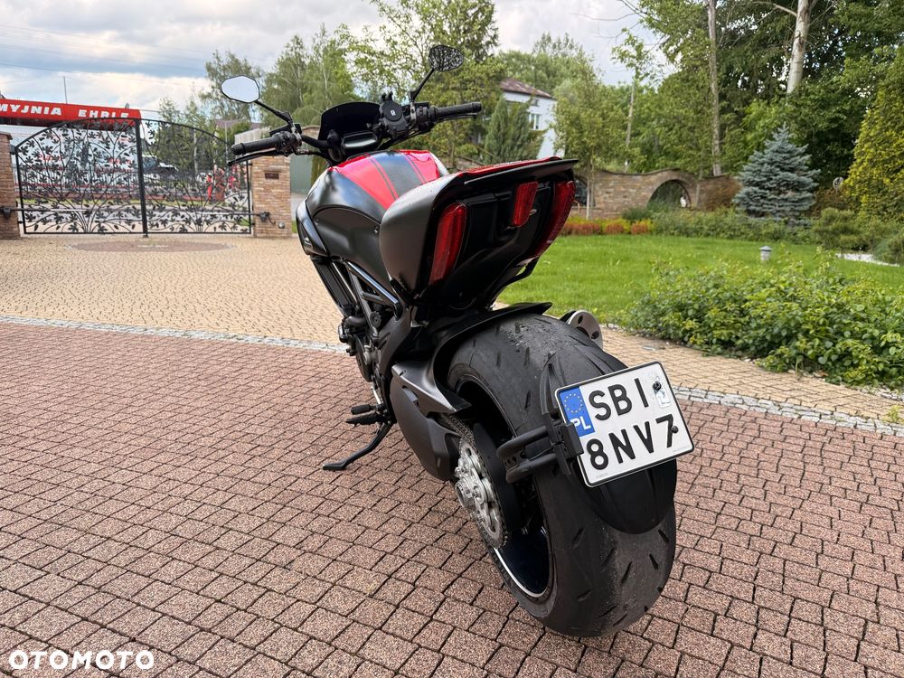 Ducati Diavel - 13