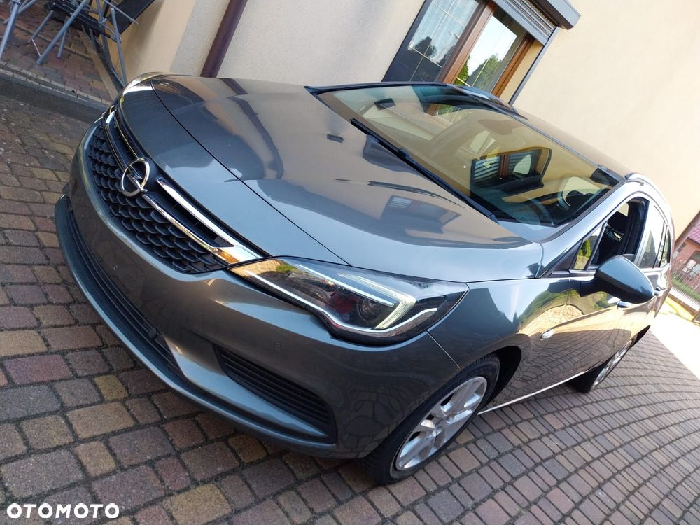 Opel Astra - 1