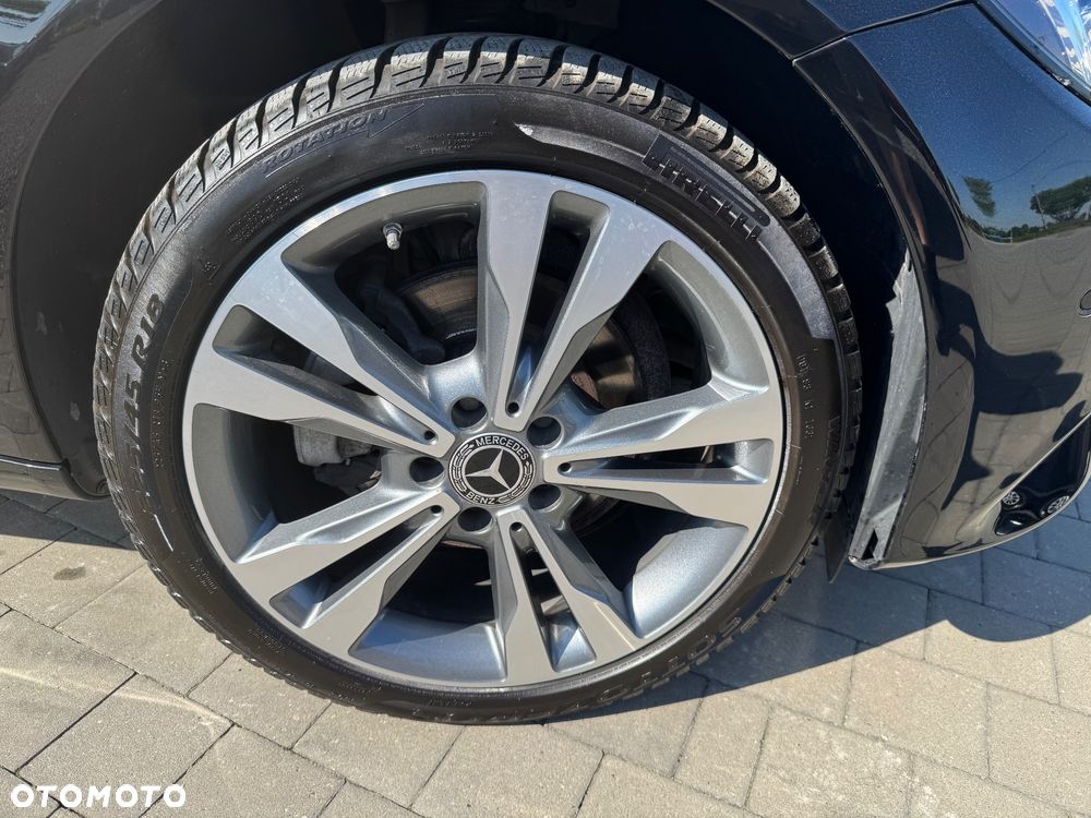 Mercedes-Benz Klasa C 220 d 4-Matic 9G-TRONIC - 3