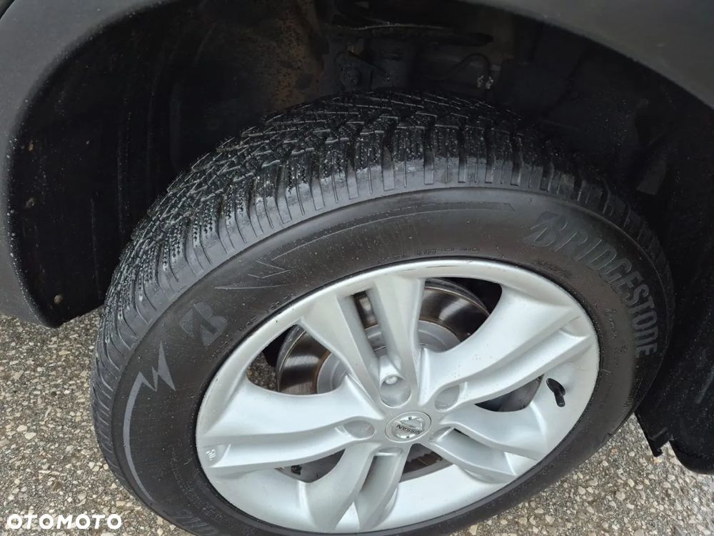 Nissan Qashqai 1.6 Tekna - 24