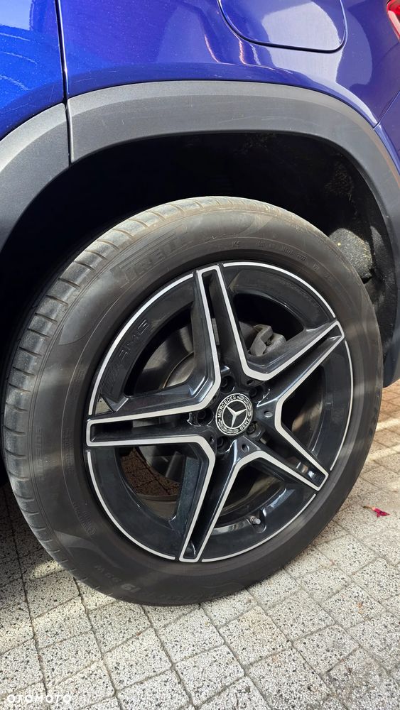Mercedes-Benz GLB 220 d 4-Matic AMG Line 8G-DCT - 35