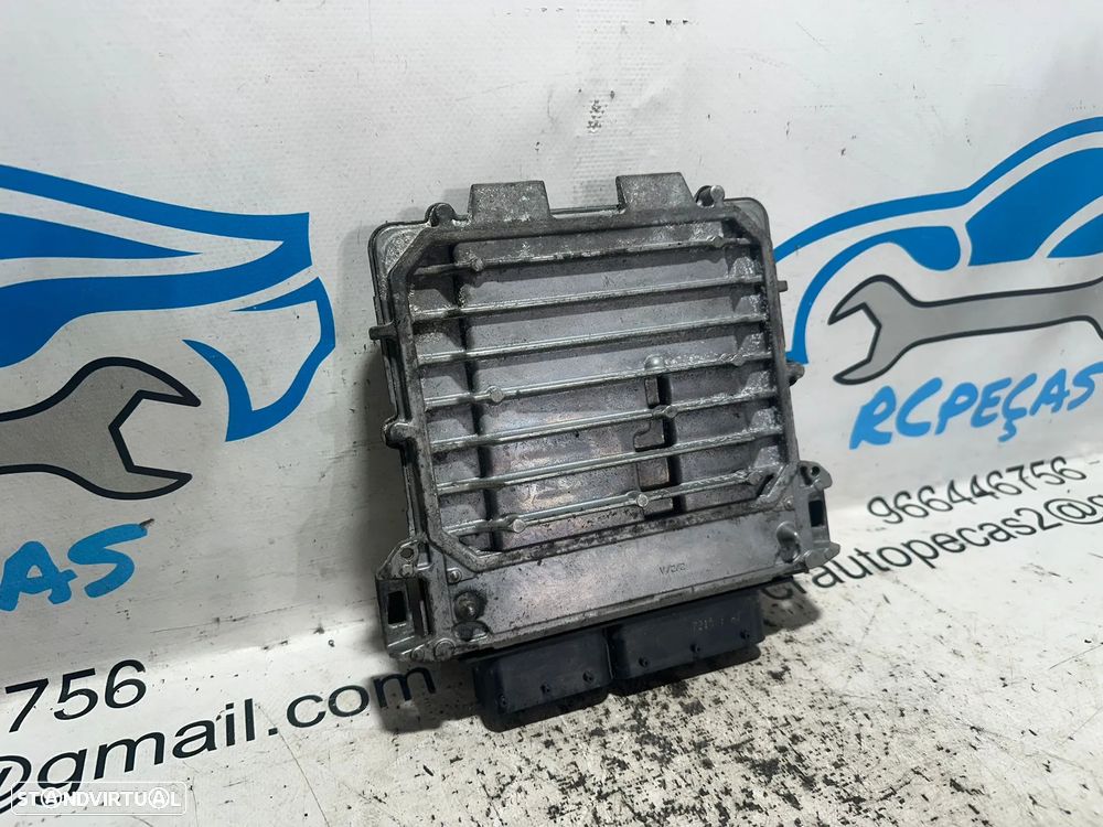 .Centralina Motor Bosch Mercedes Benz A2709002100 0261S09816 MED 17.7.2 - 4