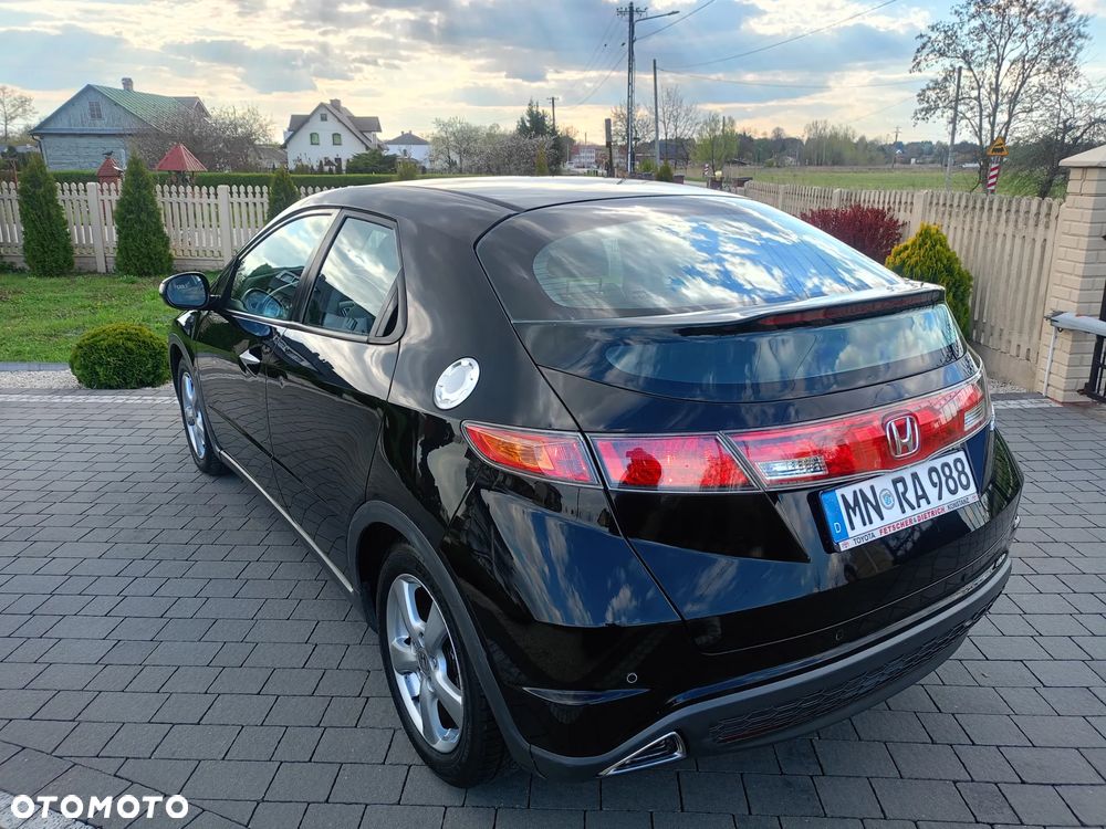 Honda Civic 1.4 Comfort - 11