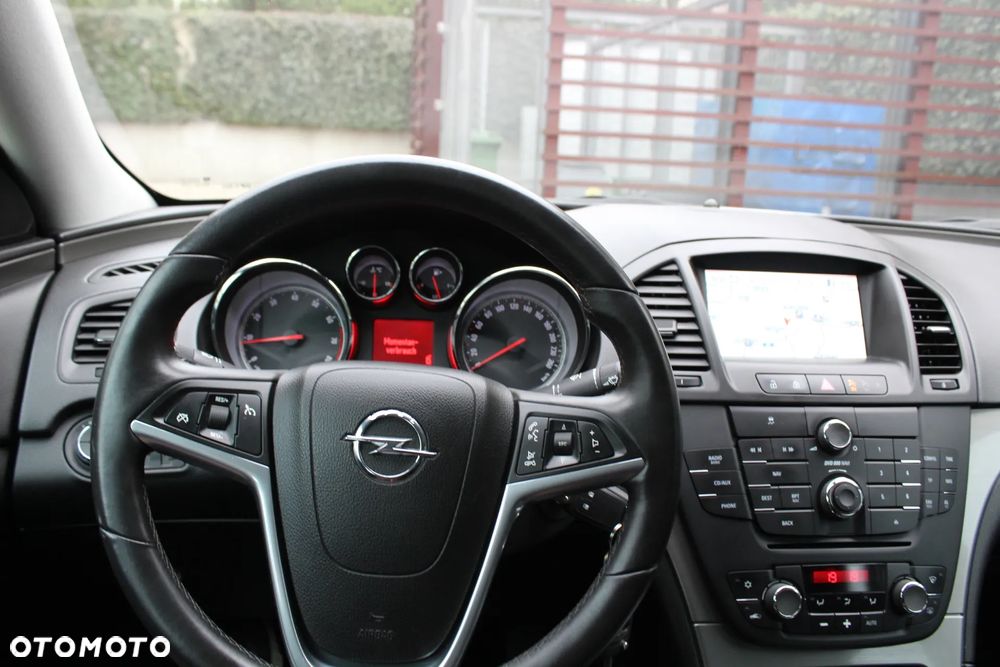 Opel Insignia 2.0 Turbo Edition - 30