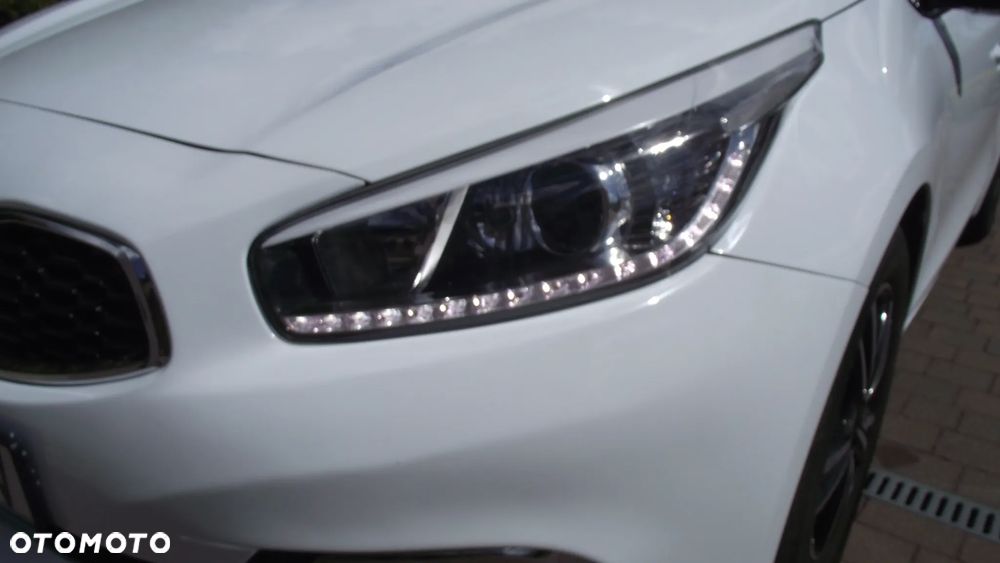 Kia Ceed 1.6 GDI Platinum Edition - 11