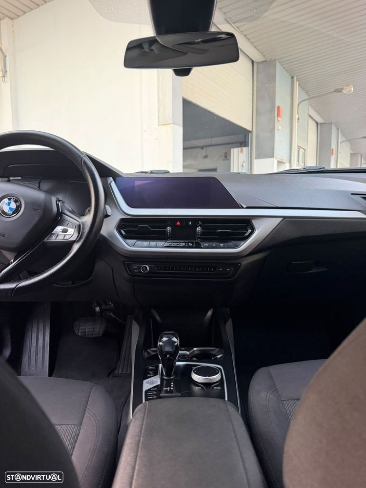 BMW 116 d Auto - 22