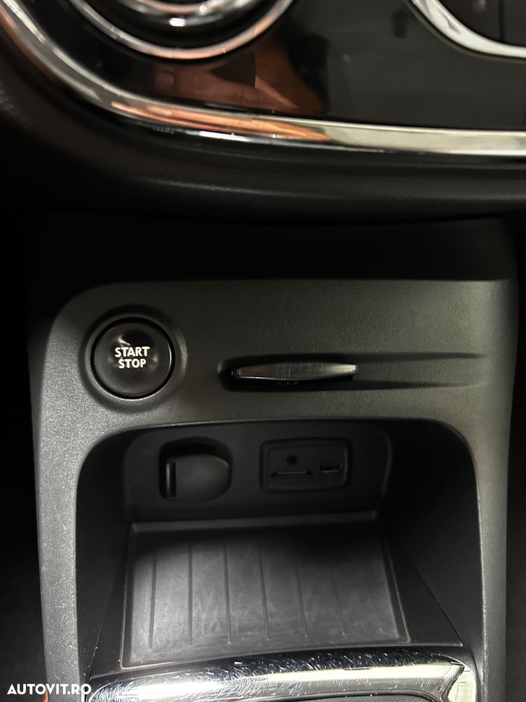 Renault Captur ENERGY TCe 90 Start&Stop Luxe - 12