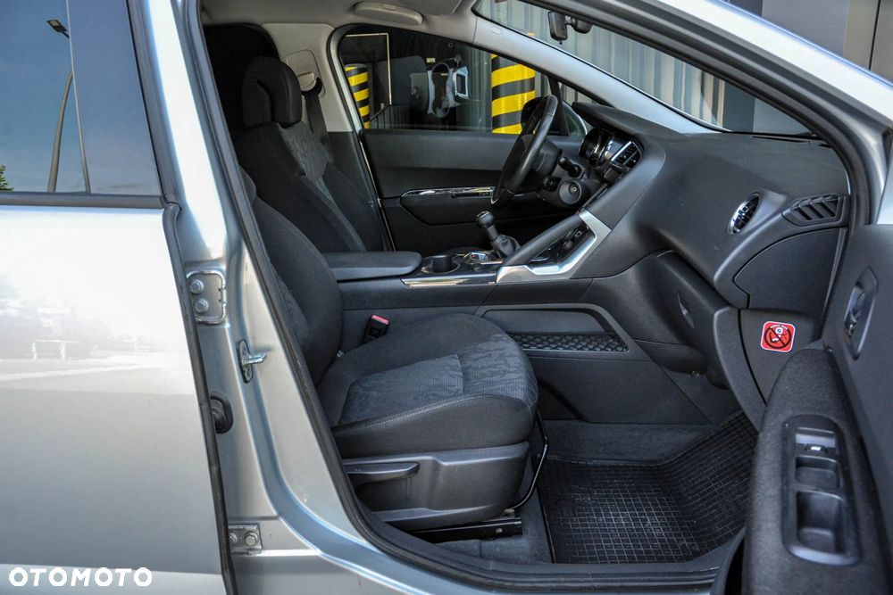 Peugeot 3008 - 11