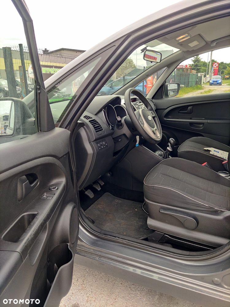 Kia Venga 1.4 Business Line - 17