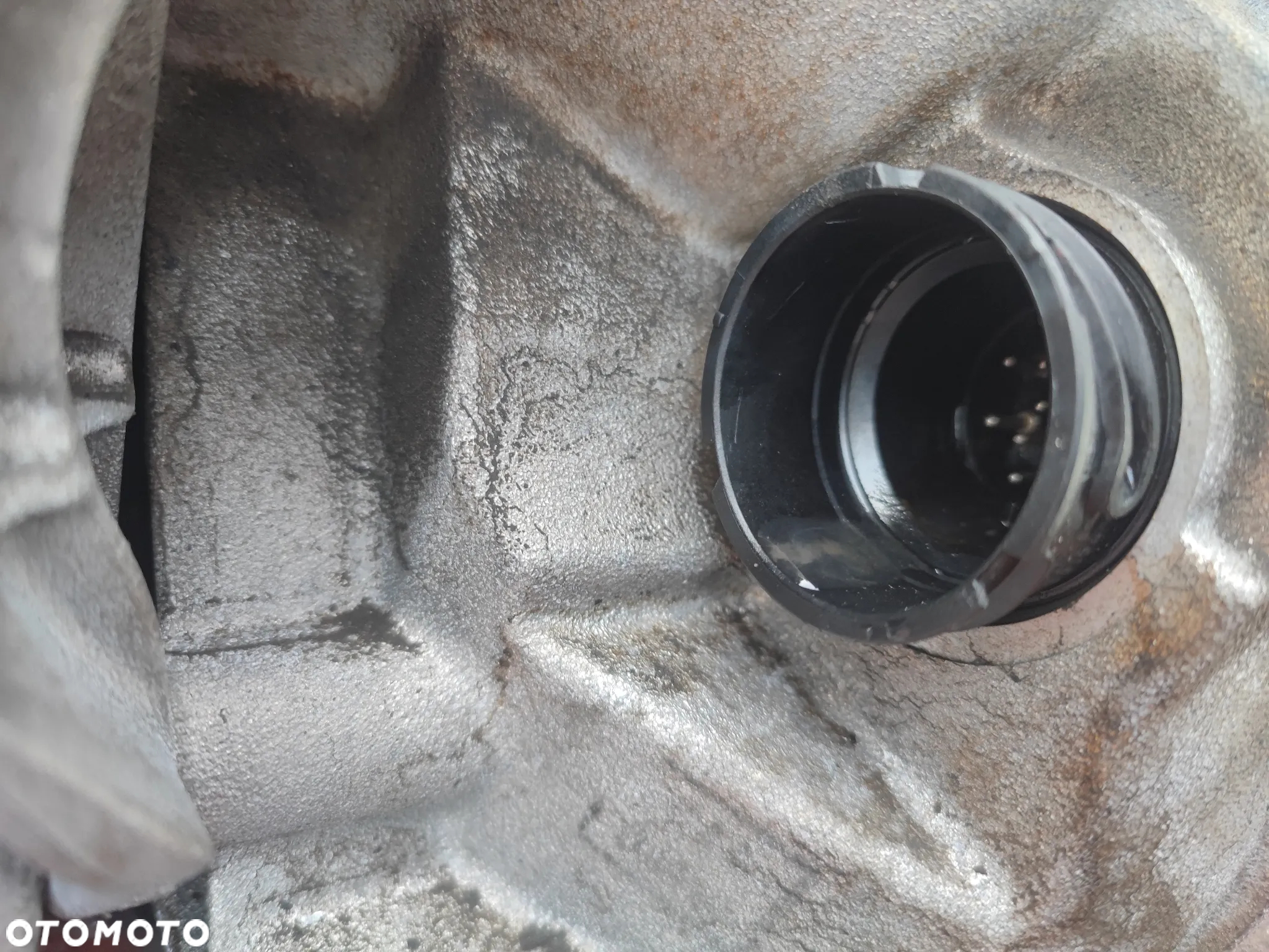 BMW E60 / 61 ORYGINLNA KOMPLETNA AUTOMATYCZNA SKRZYNIA BIEGÓW 6HP-19 DO SILNIKA M54B30 3.0i + KONWERTER O NR. 24 00 7 527 710 / 24 00 7 537 894 / 24 00 7 532 368 / 24 00 7 529 435 / 24 00 7 530 851 OEM - USZKODZONA ! - 8