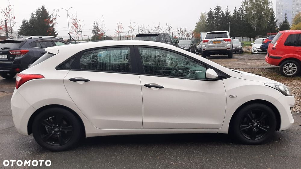 Hyundai i30 1.4 Classic - 6