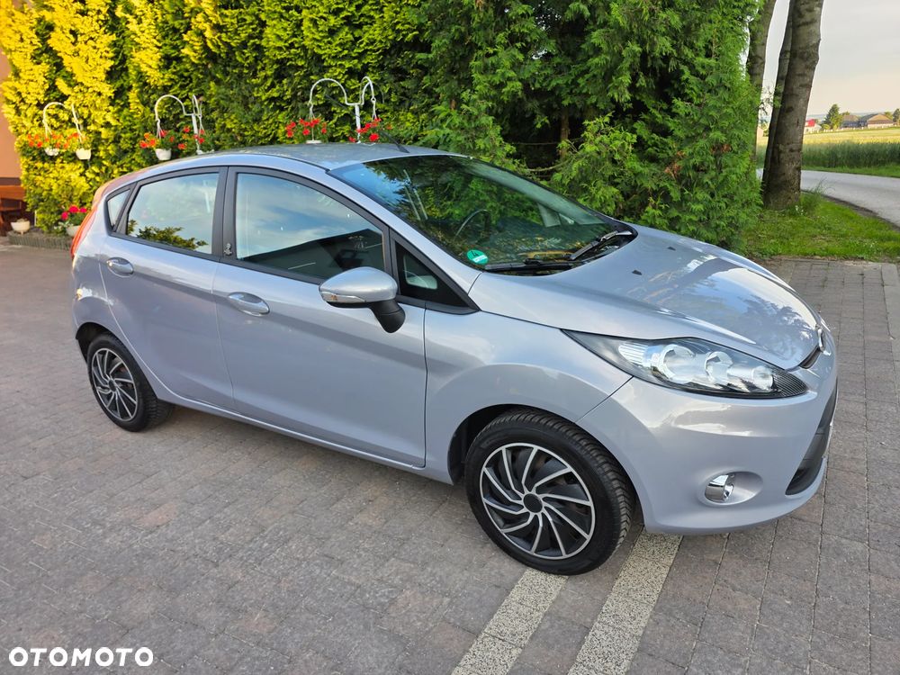 Ford Fiesta 1.4 Champions Edition - 3