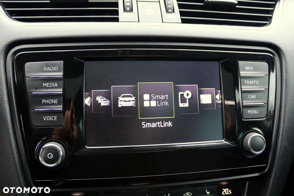 Skoda Octavia 2.0 TDI 4x4 DSG RS - 40