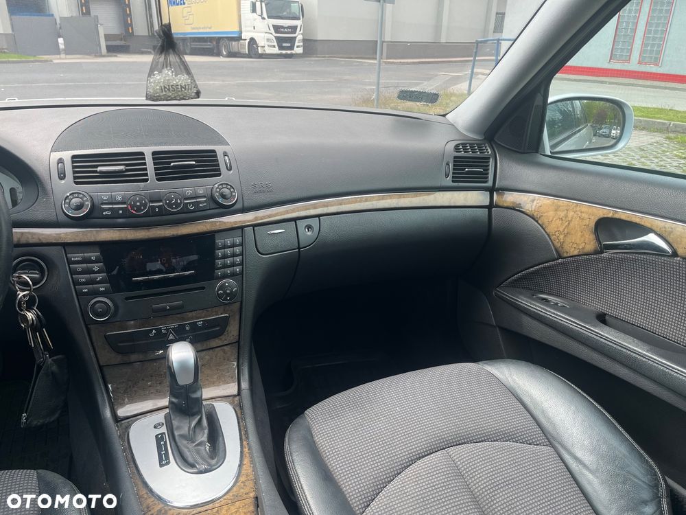 Mercedes-Benz Klasa E 280 CDI Avantgarde DPF - 13