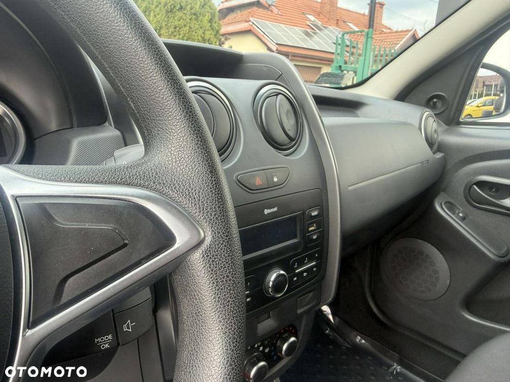 Dacia Duster 1.6 SCe Access - 11