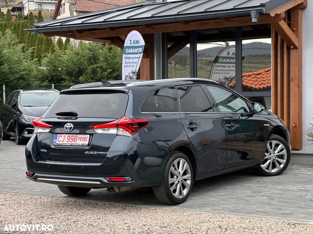 Toyota Auris 1.8 VVT-i Hybrid Automatik Touring Sports Team Deutschland - 33