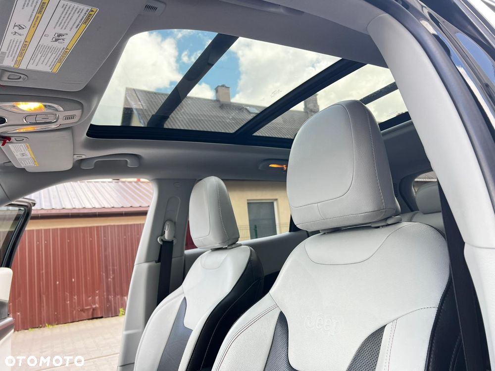 Jeep Compass - 18
