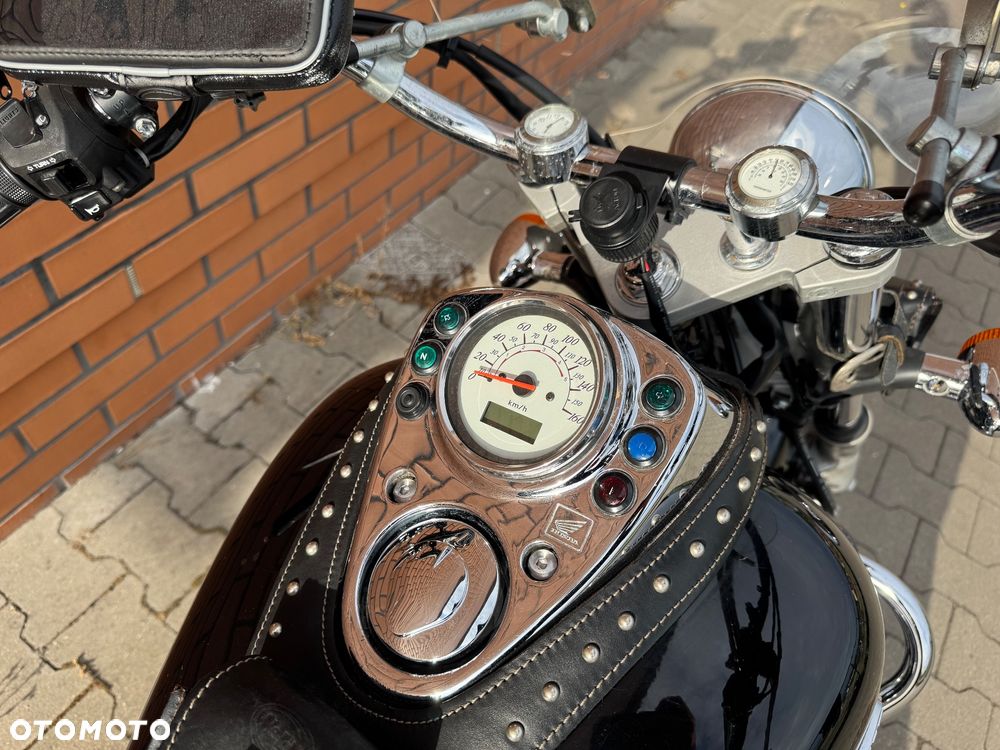 Honda Shadow - 12