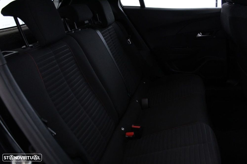 Peugeot 2008 1.5 BlueHDi Active Pack - 15