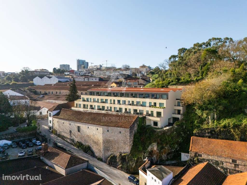 Apartamento T4 (Condomínio Fechado) Vila Nova de Gaia - Grande imagem: 2/34